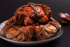 包裝設(shè)計不僅為產(chǎn)品提供保護(hù)，更為產(chǎn)品賦予獨(dú)特的個性和吸引力